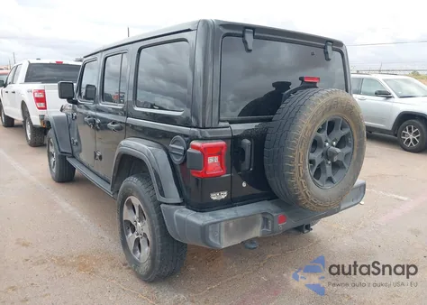 2018 Jeep Wrangler Unlimited Moab 4X4 z USA, uszkodzony, nr VIN 1C4HJXEG2JW310888